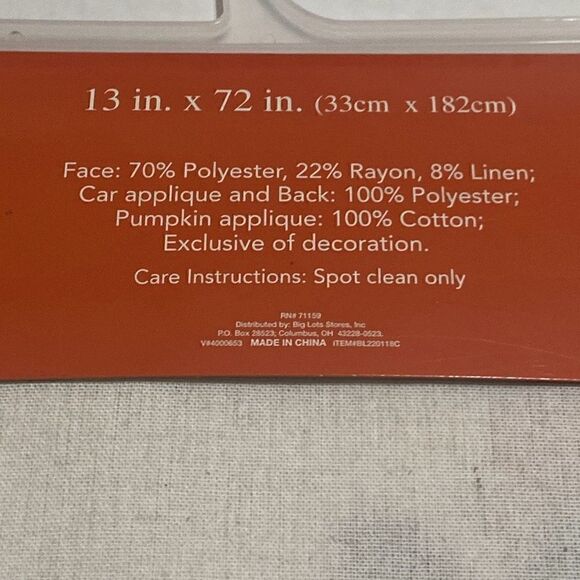 Autumn Air Fall Harvest Thankful Truck Pumpkins Table Runner NWT 13 x 72 inches - Picture 8 of 9